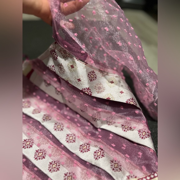 Thai Silk blouse and skirt custom designed for special occasions. Small. NWT - Picture 9 of 16